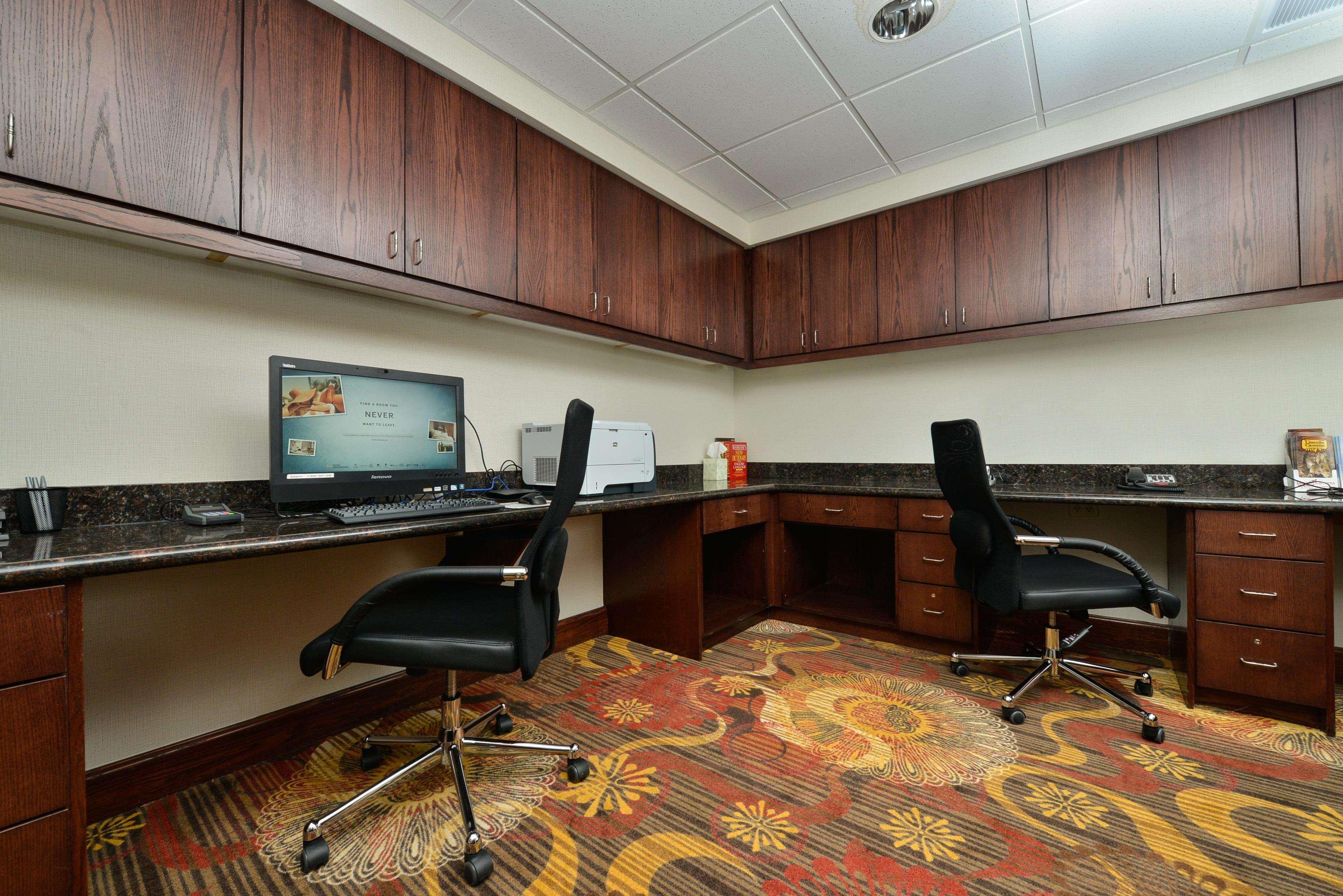 Hampton Inn Кларион Екстериор снимка